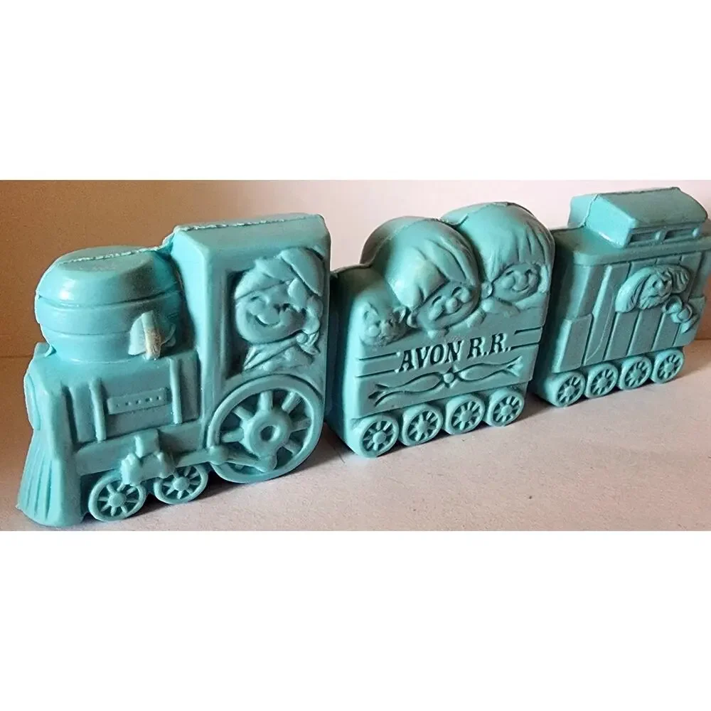 Avon Soap Train 1982 All Aboard Snap Apart Blue 3 Soaps 1oz Each Retro Décor